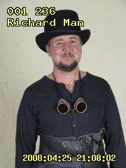 ../25u-richard/25u-richard-210802._4256175.001236t.jpg