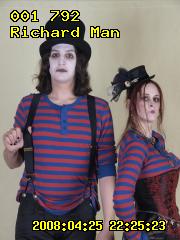 ../25w-richard/25w-richard-222523._4256330.001792t.jpg