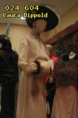 ../26o-laura/26o-laura-145936.IMG_4111.024604t.jpg
