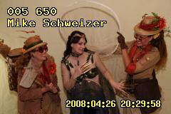 ../26u-mike/26u-mike-202958.IMG_3876.005650t.jpg