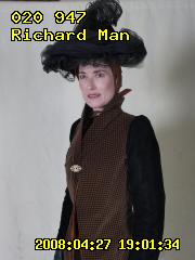../27s-richard/27s-richard-190134._4270332.020947t.jpg