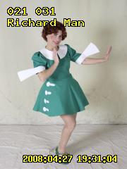 ../27s-richard/27s-richard-193104._4270420.021031t.jpg